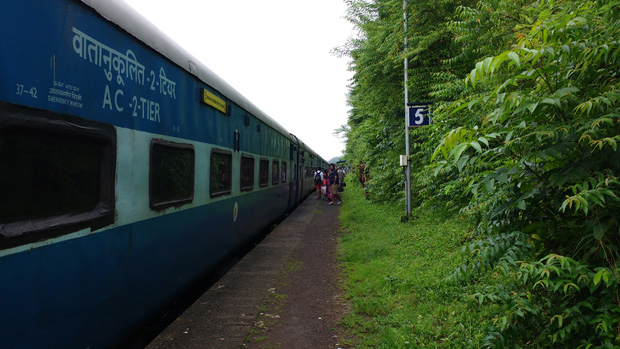 train_amboli